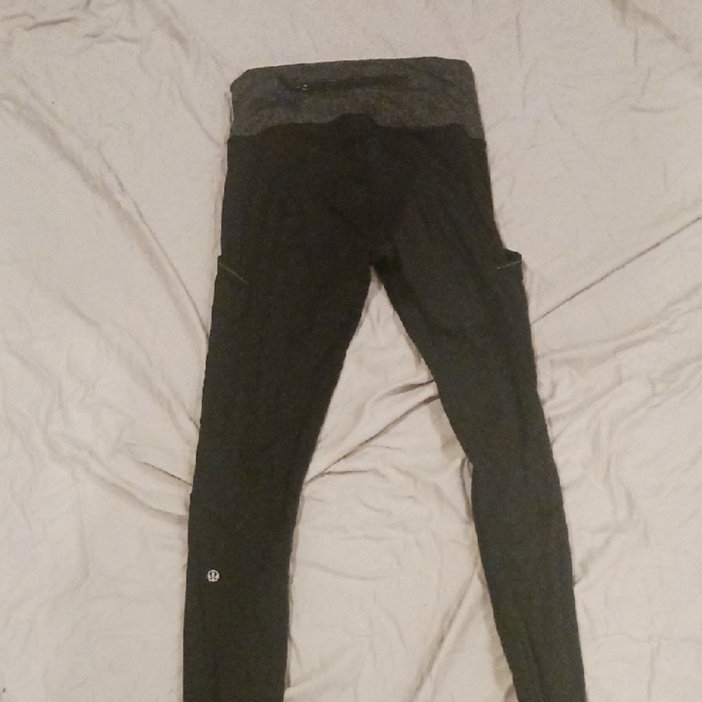 lululemon athletica Speed Up Tights Black and Gray